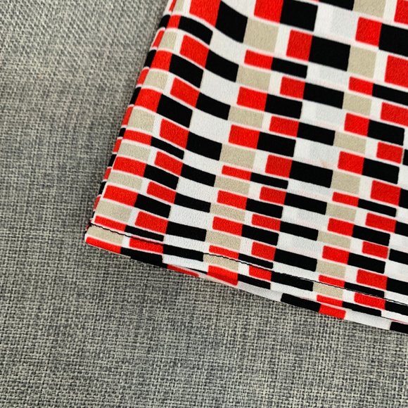 Black Label by Evan Picone Sleeveless Blouse Medium Red Black White Pleated Neck - Picture 6 of 13